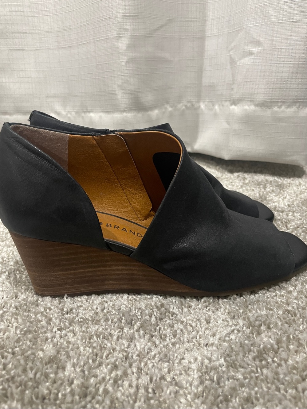 Lucky Brand Black Leather Open-Front Mules